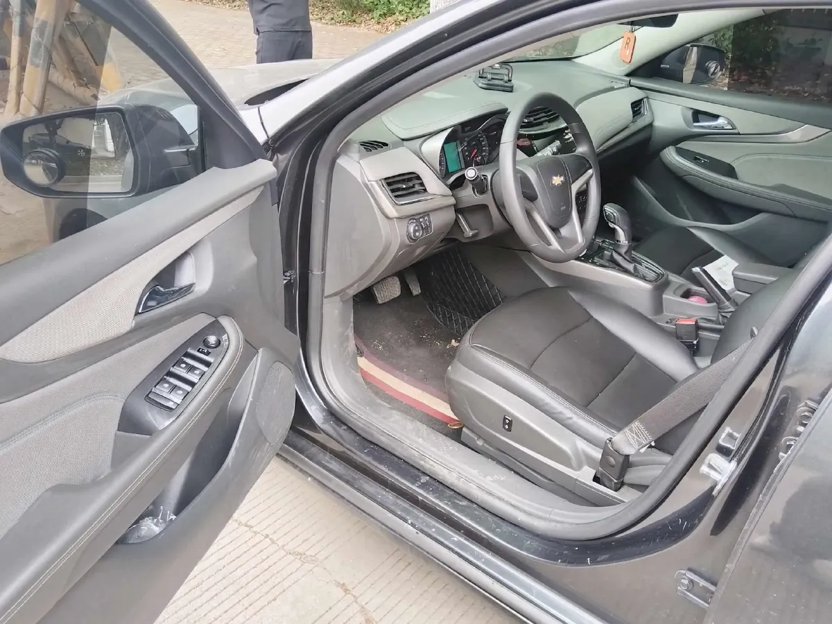 2018 Chevrolet Malibu 1.5T 170HP L4 6AT,autocango,china used car exporter,china ev exporter,chinese used car exporter,chinese used ev exporter