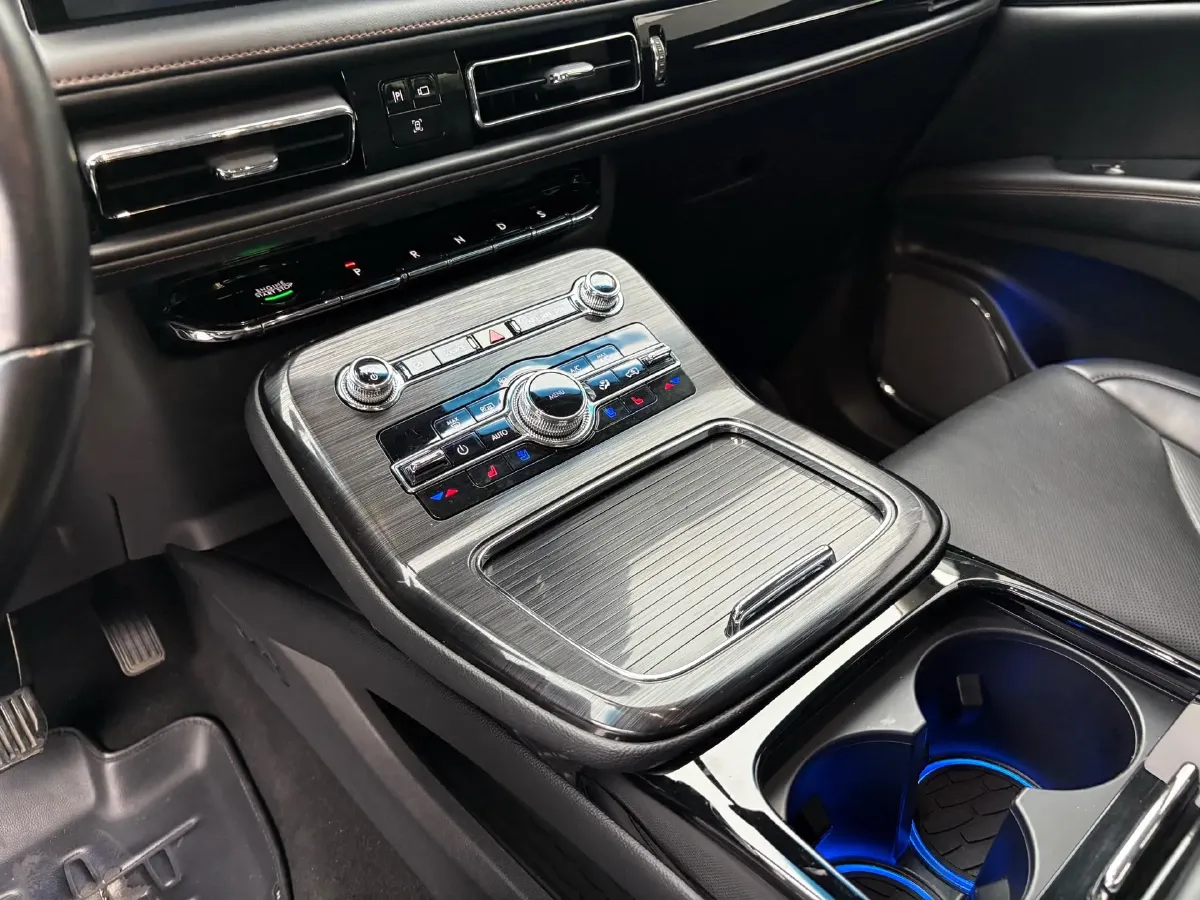 2021 Lincoln Nautilus 2.7T 322HP V6 8AT,autocango,china used car exporter,china ev exporter,chinese used car exporter,chinese used ev exporter