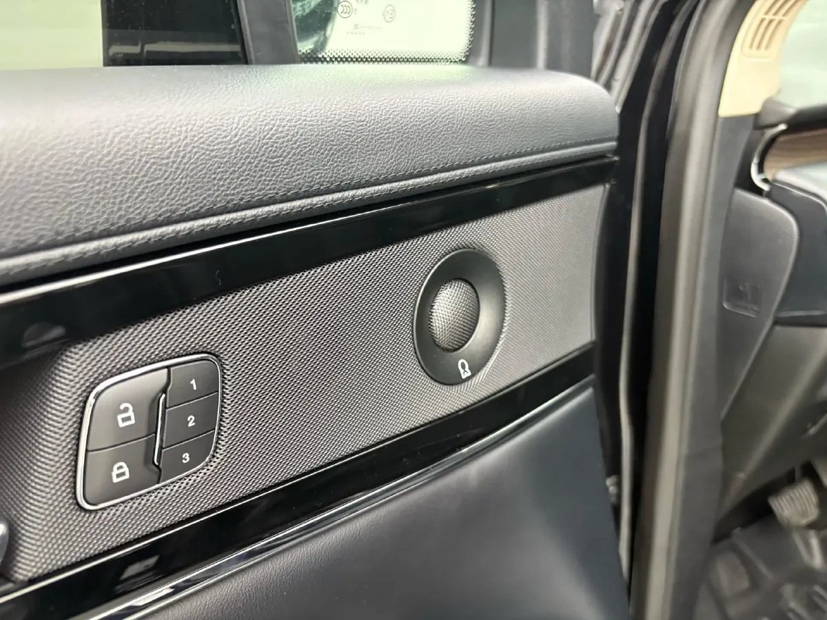 2021 Lincoln Nautilus 2.7T 322HP V6 8AT,autocango,china used car exporter,china ev exporter,chinese used car exporter,chinese used ev exporter