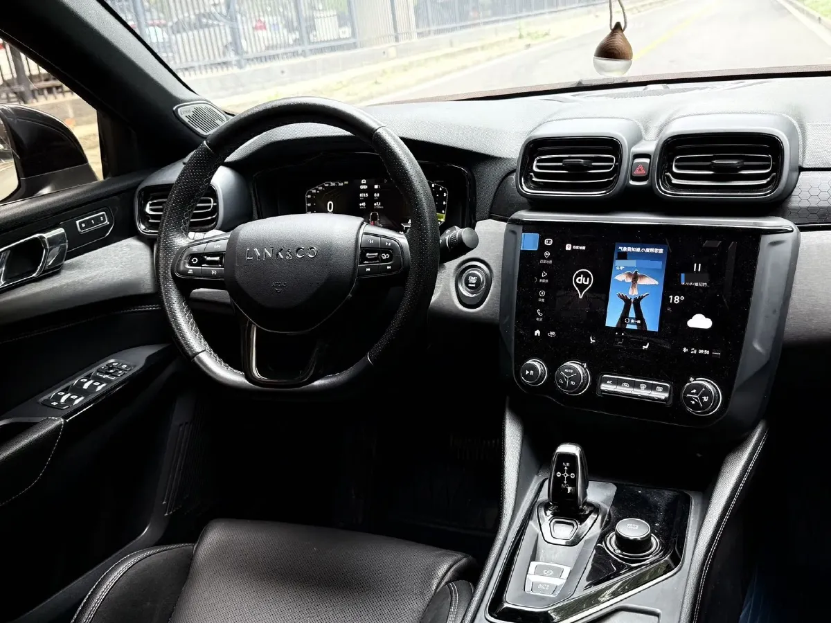2021 LYNK&CO 03 2.0T 190HP L4 6AT,autocango,china used car exporter,china ev exporter,chinese used car exporter,chinese used ev exporter
