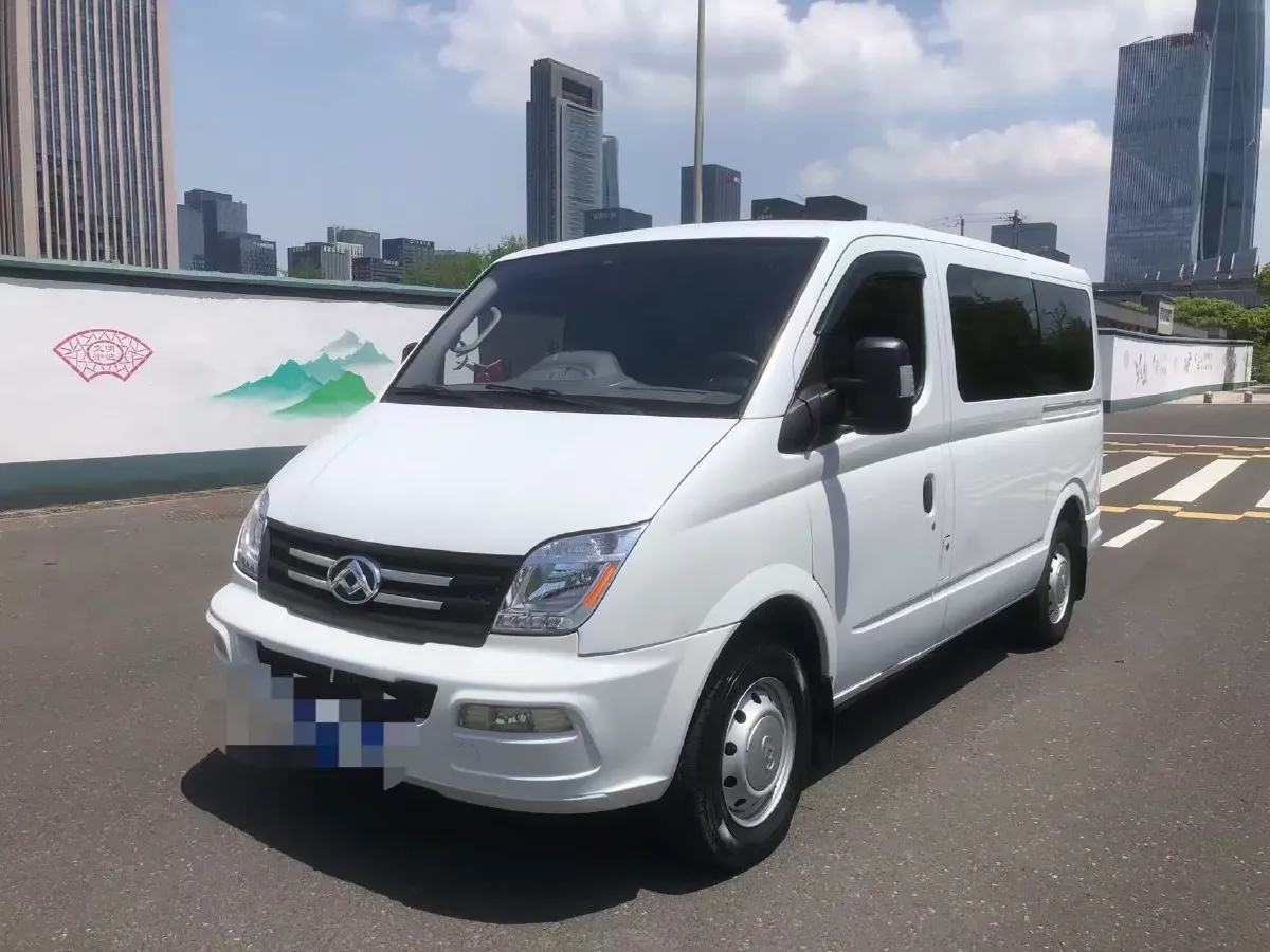 2021 MAXUS XinTu V80 2.0T 139HP L4 6MT,autocango,china used car exporter,china ev exporter,chinese used car exporter,chinese used ev exporter