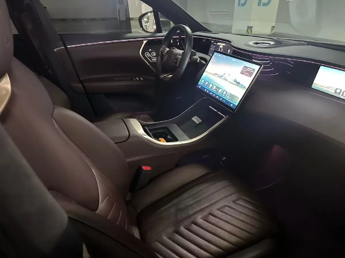 2023 Avatr 11 BEV 90KWH,autocango,china used car exporter,china ev exporter,chinese used car exporter,chinese used ev exporter