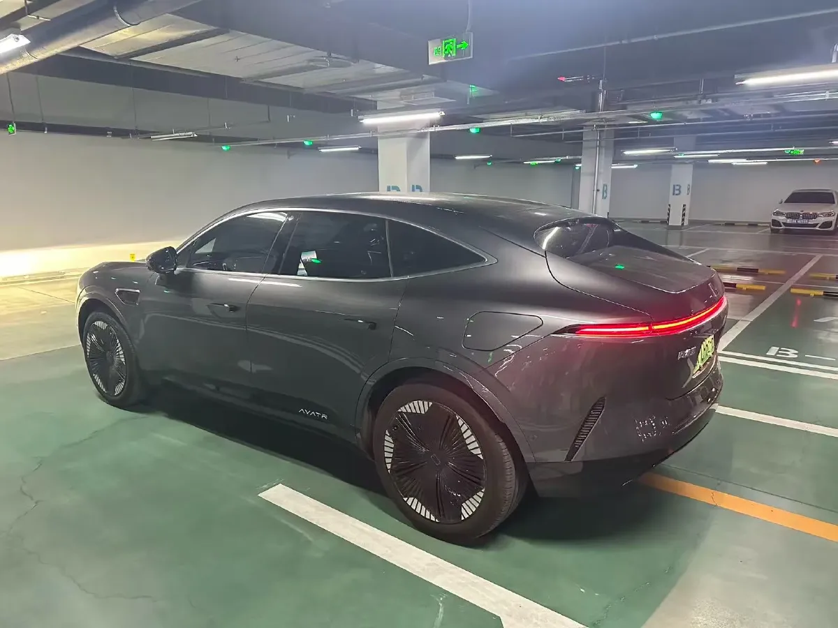 2023 Avatr 11 BEV 90KWH,autocango,china used car exporter,china ev exporter,chinese used car exporter,chinese used ev exporter