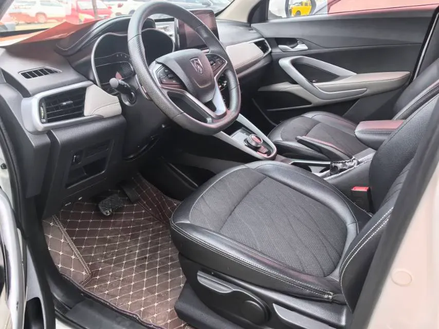 2017 BaoJun 310W 1.5L 105HP L4 6MT,autocango,china used car exporter,china ev exporter,chinese used car exporter,chinese used ev exporter