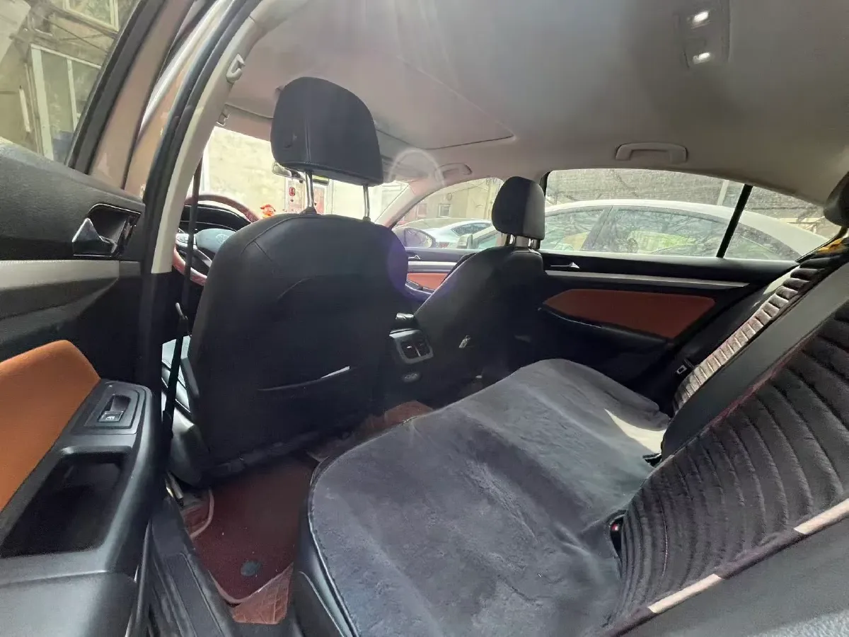 2023 Volkswagen Bora 1.2T 116HP L4 7DCT,autocango,china used car exporter,china ev exporter,chinese used car exporter,chinese used ev exporter