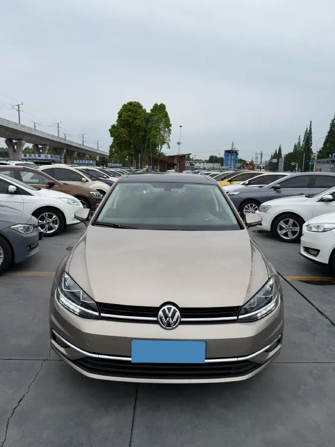 2020 Volkswagen Golf 1.4T 150HP L4 7DCT,autocango,china used car exporter,china ev exporter,chinese used car exporter,chinese used ev exporter