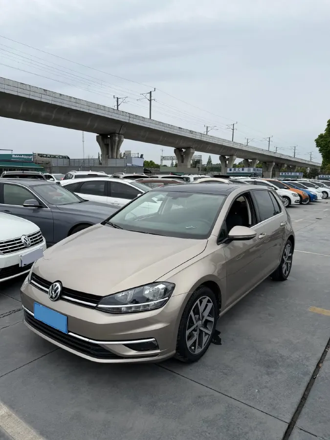 2020 Volkswagen Golf 1.4T 150HP L4 7DCT,autocango,china used car exporter,china ev exporter,chinese used car exporter,chinese used ev exporter