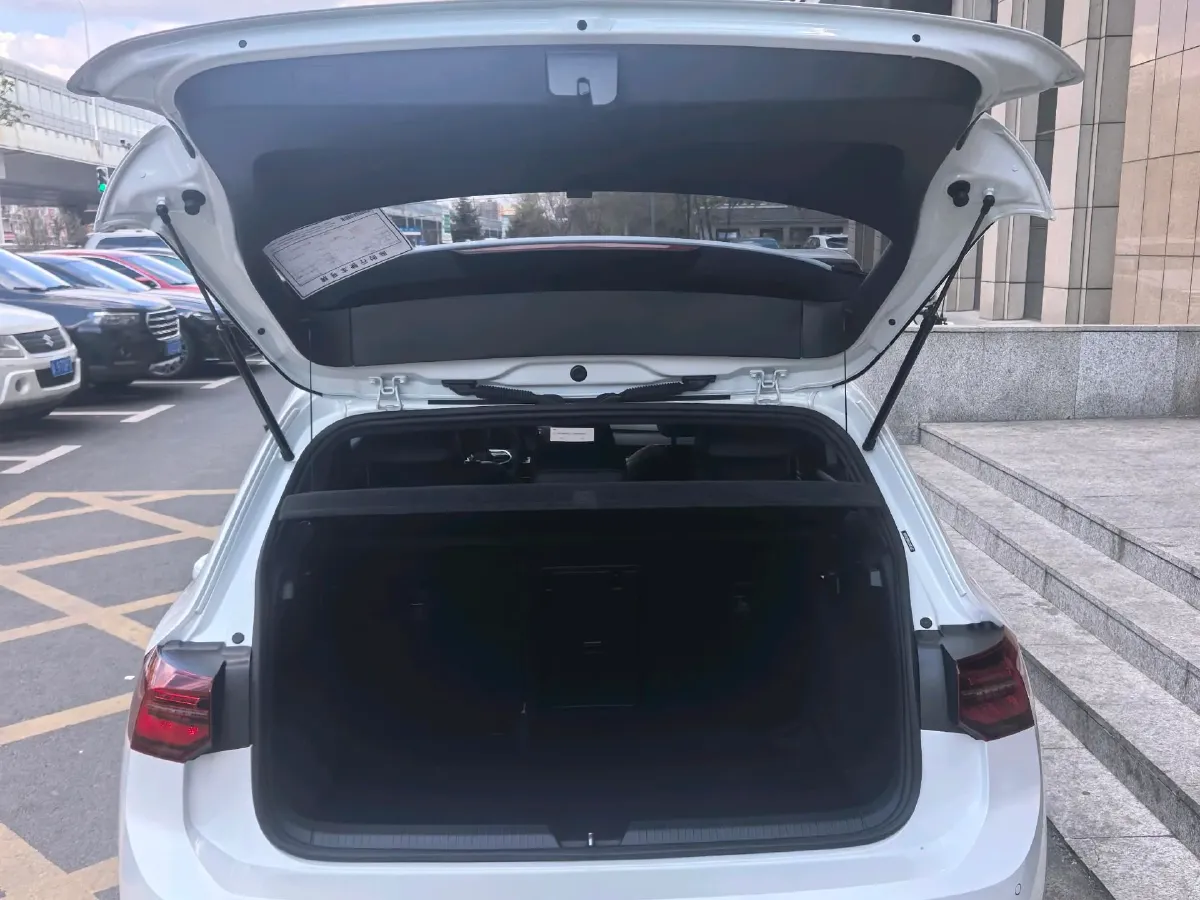 2021 Volkswagen Golf 1.4T 150HP L4 7DCT,autocango,china used car exporter,china ev exporter,chinese used car exporter,chinese used ev exporter