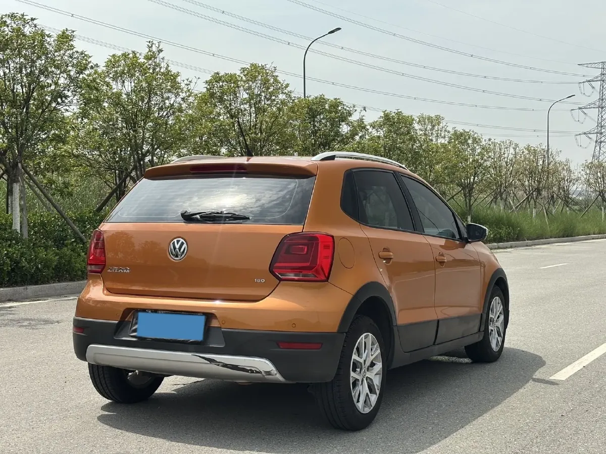 2016 Volkswagen Polo 1.6L 110HP L4 6AT,autocango,china used car exporter,china ev exporter,chinese used car exporter,chinese used ev exporter