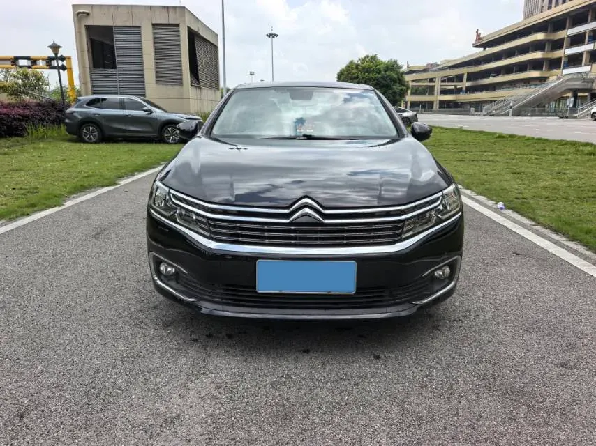 2017 Citroen C6 1.8T 204HP L4 6AT,autocango,china used car exporter,china ev exporter,chinese used car exporter,chinese used ev exporter
