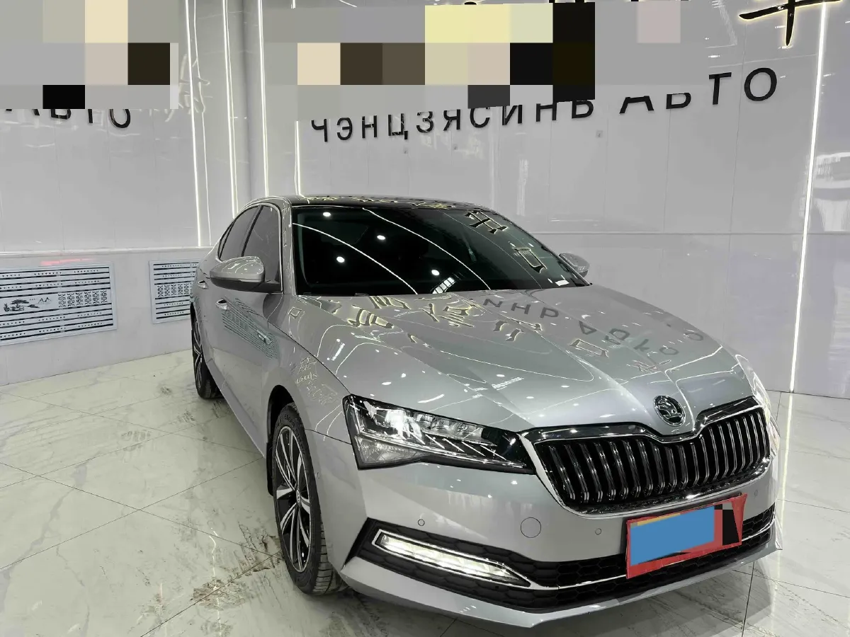 2023 Skoda Superb 1.4T 150HP L4 7DCT,autocango,china used car exporter,china ev exporter,chinese used car exporter,chinese used ev exporter