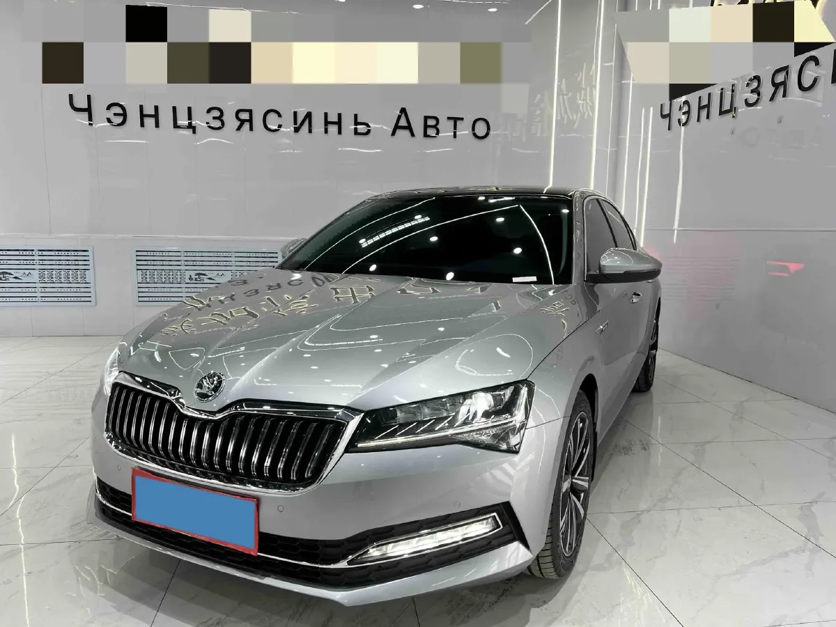 2023 Skoda Superb 1.4T 150HP L4 7DCT,autocango,china used car exporter,china ev exporter,chinese used car exporter,chinese used ev exporter