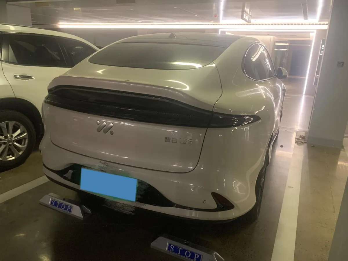 2025 IM LS6 BEV 75KWH,autocango,china used car exporter,china ev exporter,chinese used car exporter,chinese used ev exporter