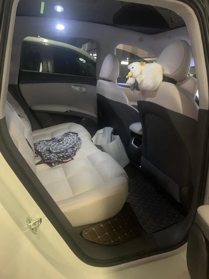 2025 IM LS6 BEV 75KWH,autocango,china used car exporter,china ev exporter,chinese used car exporter,chinese used ev exporter