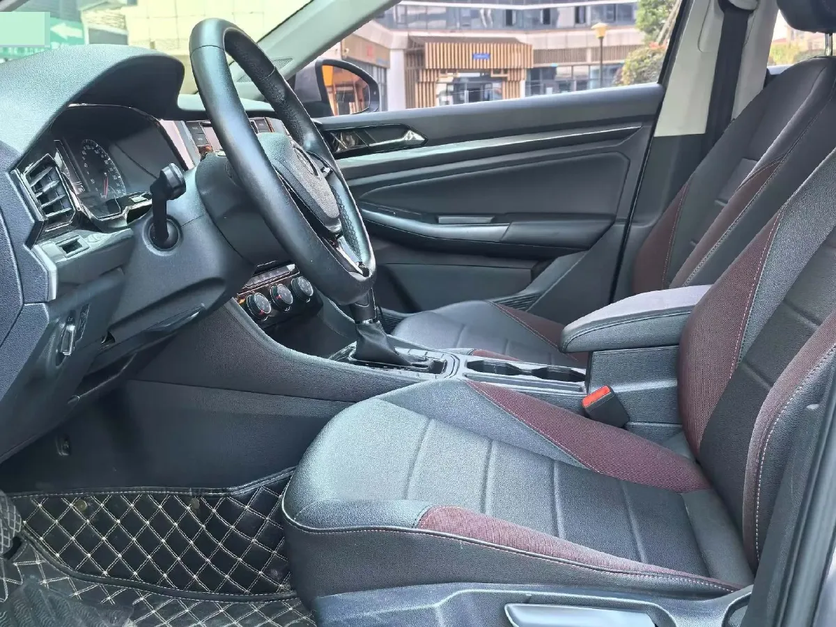 2019 MAXUS T60 2.0T 218HP L4 6AT,autocango,china used car exporter,china ev exporter,chinese used car exporter,chinese used ev exporter