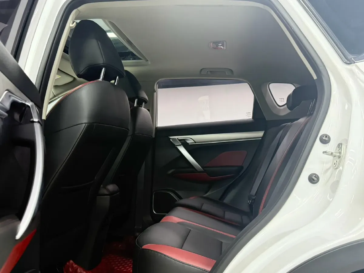 2021 Geely Coolray 1.4T 141HP L4 6DCT,autocango,china used car exporter,china ev exporter,chinese used car exporter,chinese used ev exporter