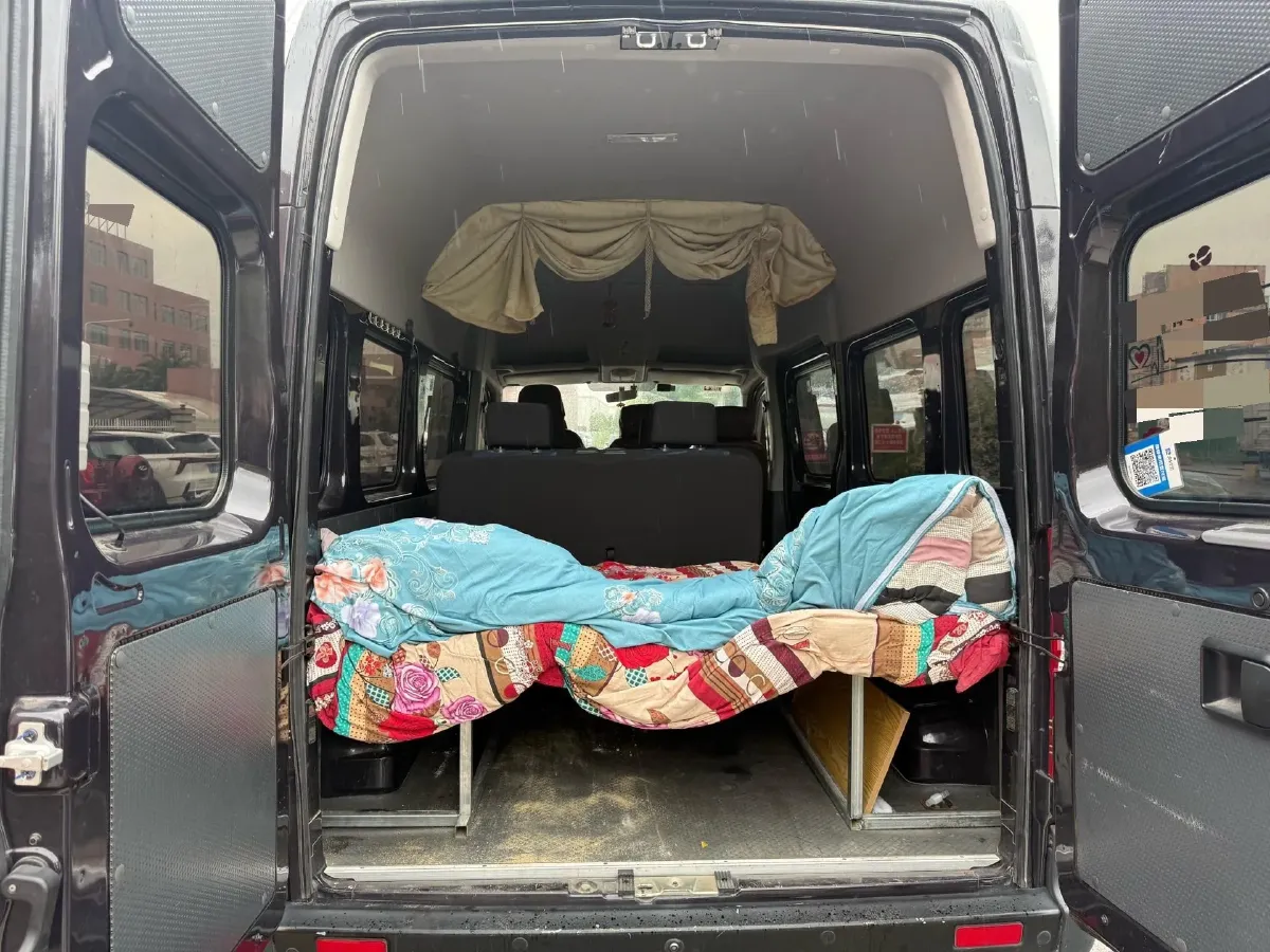 2023 Dongfeng RuiQi 7 2.0T 228HP L4 6MT,autocango,china used car exporter,china ev exporter,chinese used car exporter,chinese used ev exporter