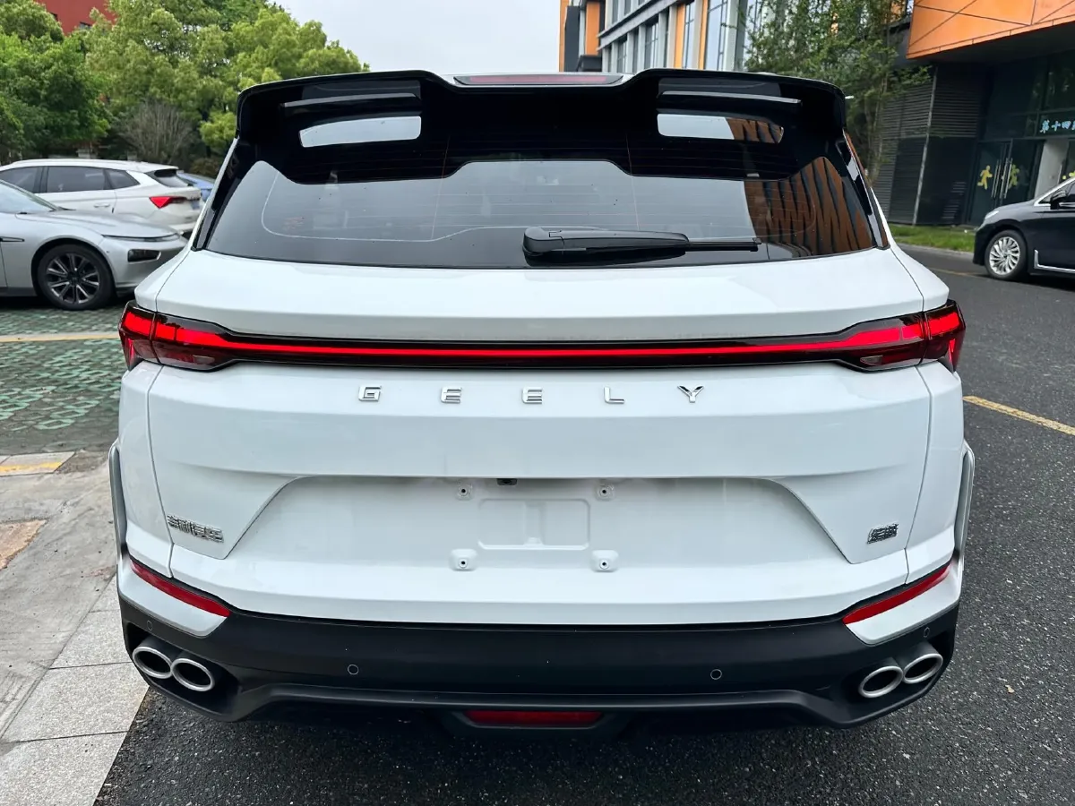 2025 Geely Coolray 1.5T 181HP L4 7DCT,autocango,china used car exporter,china ev exporter,chinese used car exporter,chinese used ev exporter