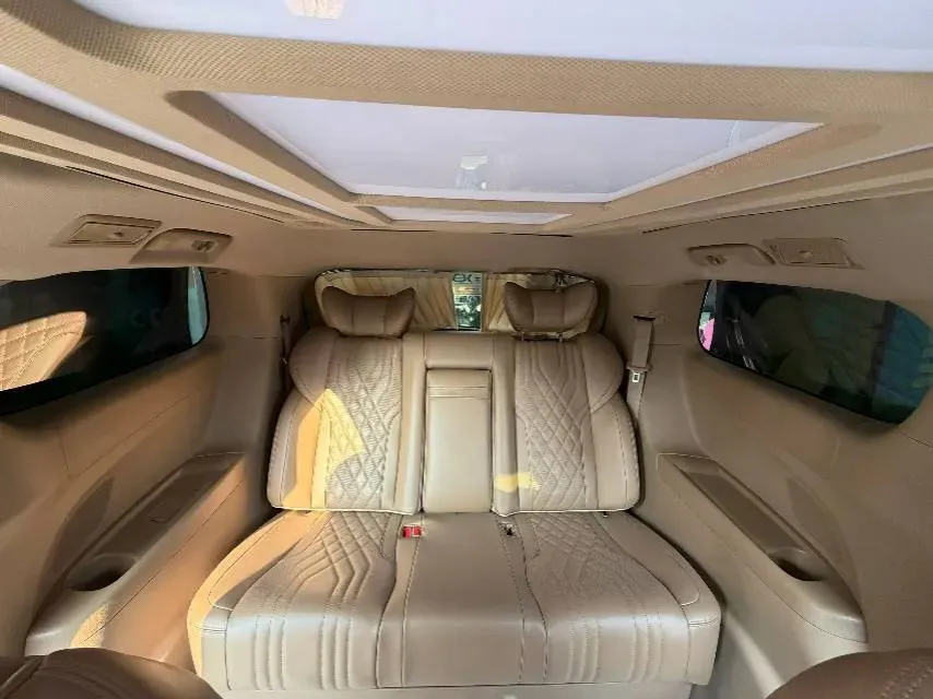 2021 Buick GL8 2.0T 237HP L4 9AT,autocango,china used car exporter,china ev exporter,chinese used car exporter,chinese used ev exporter