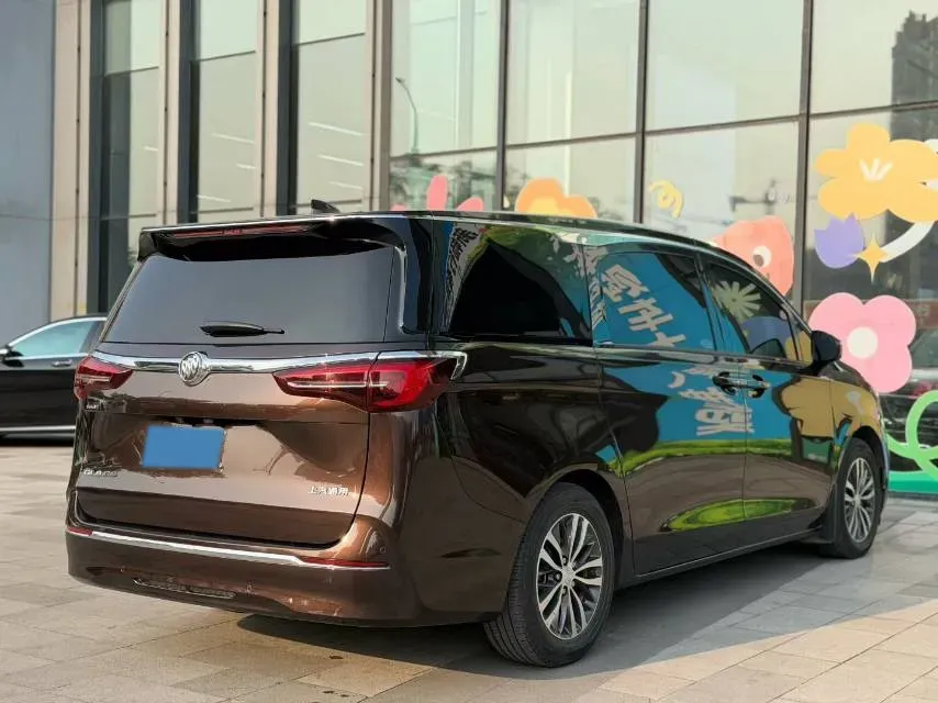2021 Buick GL8 2.0T 237HP L4 9AT,autocango,china used car exporter,china ev exporter,chinese used car exporter,chinese used ev exporter