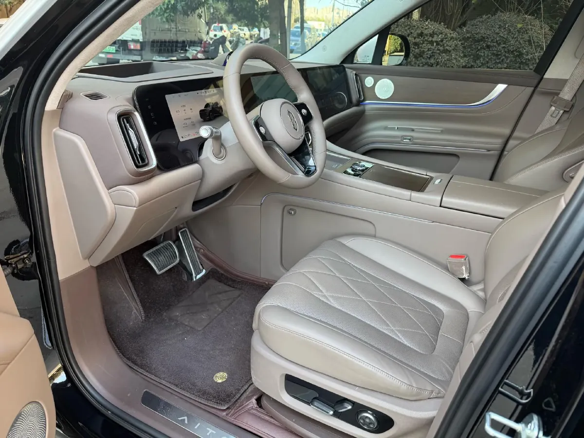 2024 HIMA AITO M9 1.5T 152HP L4 REEV 52KWH,autocango,china used car exporter,china ev exporter,chinese used car exporter,chinese used ev exporter