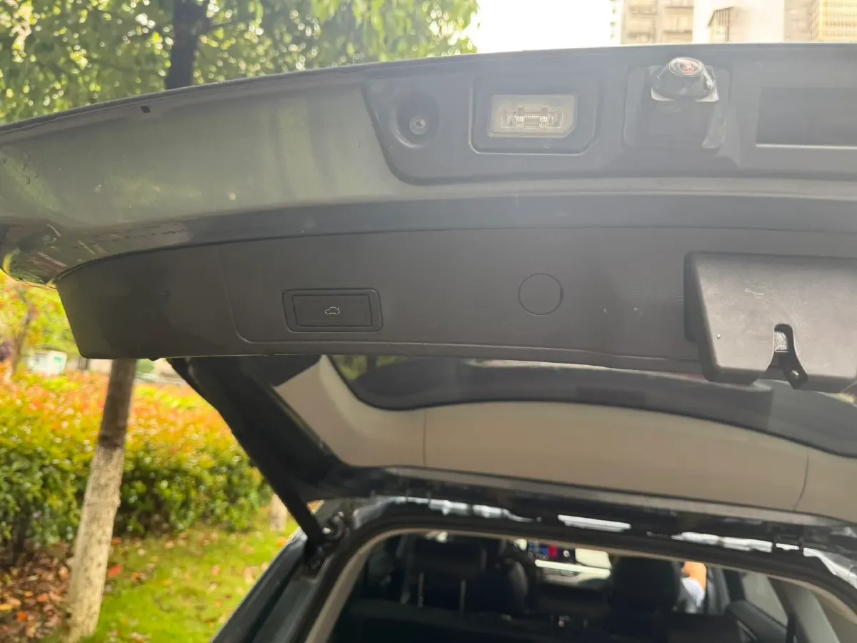 2020 Chery Tiggo 8 1.6T 197HP L4 7DCT,autocango,china used car exporter,china ev exporter,chinese used car exporter,chinese used ev exporter