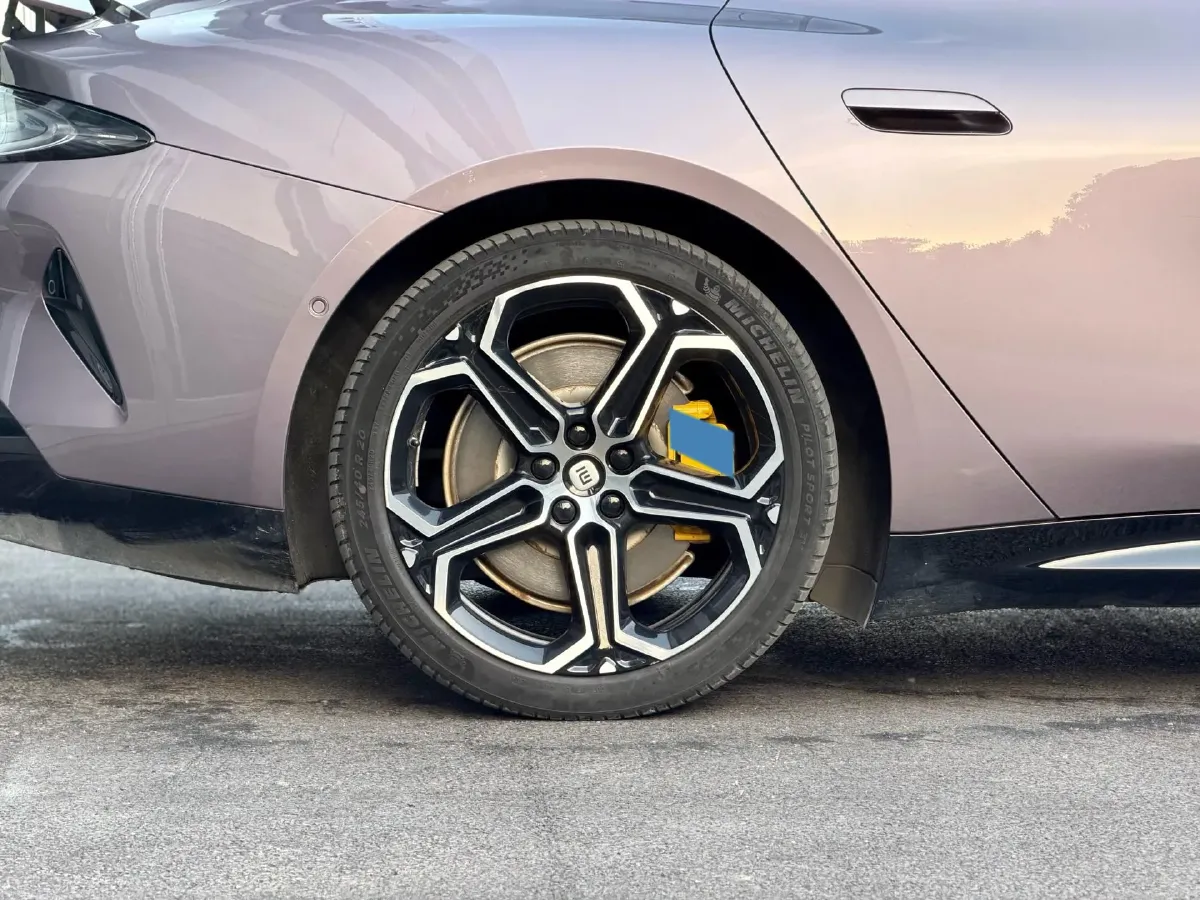 2024 MI SU7 BEV 94.3KWH,autocango,china used car exporter,china ev exporter,chinese used car exporter,chinese used ev exporter