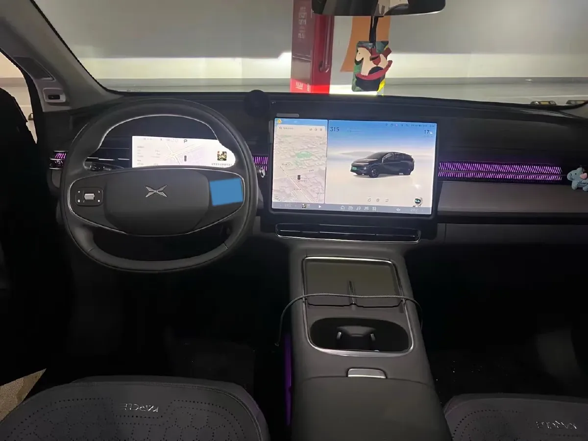 2025 Xpeng G6 BEV 68.5KWH,autocango,china used car exporter,china ev exporter,chinese used car exporter,chinese used ev exporter