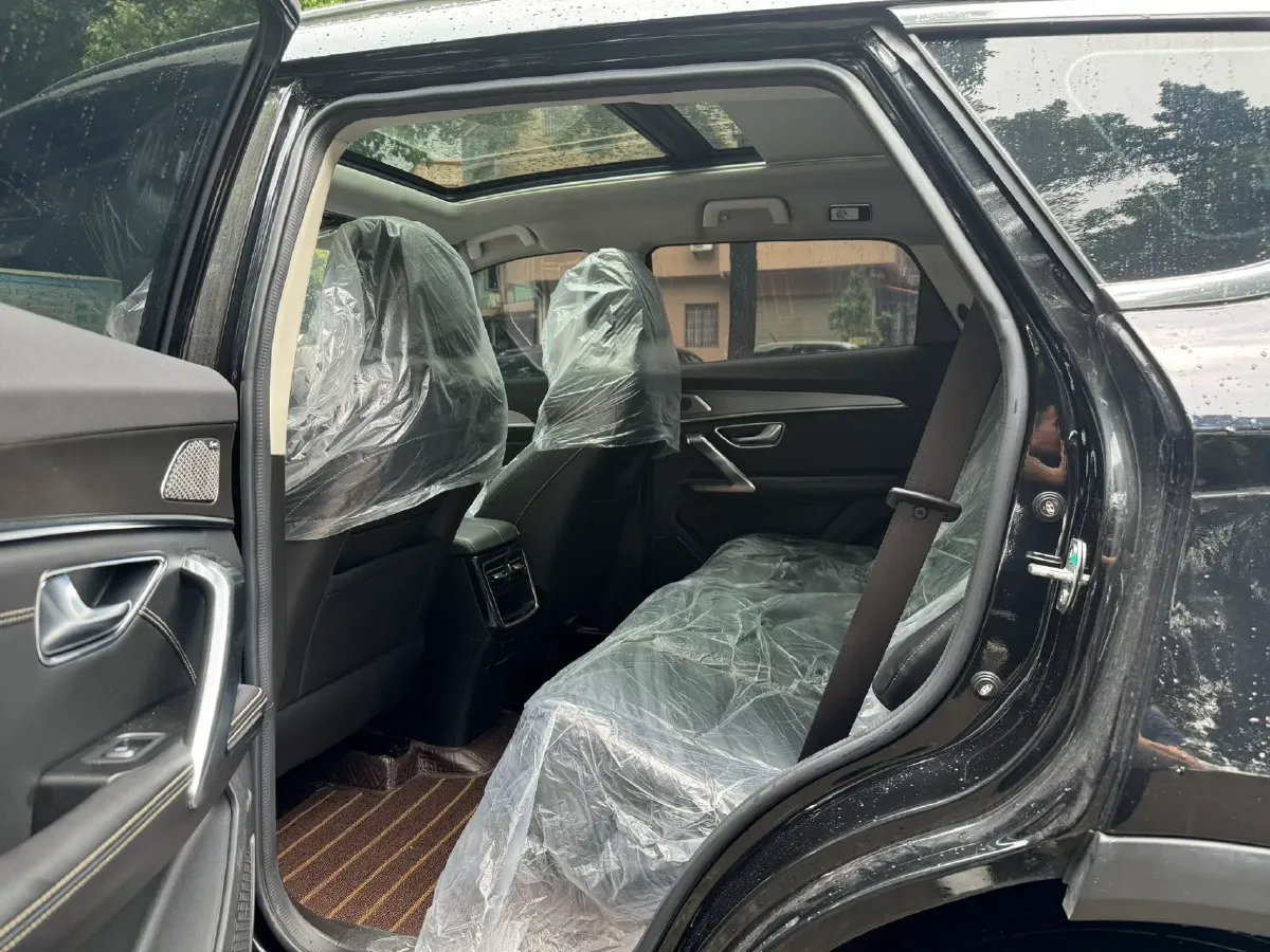 2023 Jetour X70 Plus 1.6T 197HP L4 7DCT,autocango,china used car exporter,china ev exporter,chinese used car exporter,chinese used ev exporter