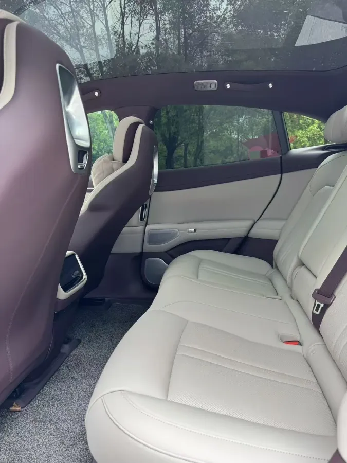 2025 MI YU7 BEV 96.3KWH,autocango,china used car exporter,china ev exporter,chinese used car exporter,chinese used ev exporter