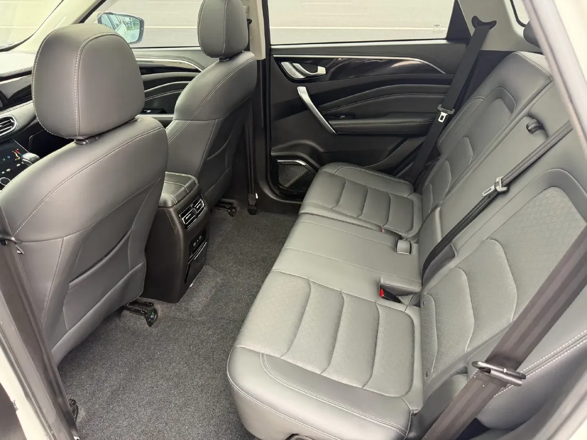 2020 Jetour X90 1.5T 156HP L4 6MT,autocango,china used car exporter,china ev exporter,chinese used car exporter,chinese used ev exporter