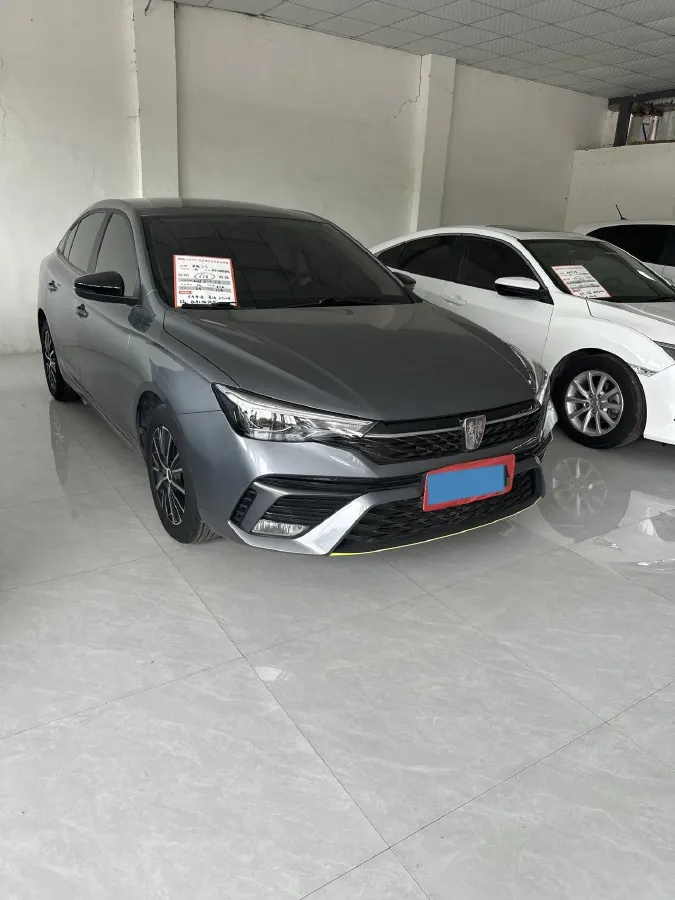 2021 Roewe i5 1.5L 120HP L4 5MT,autocango,china used car exporter,china ev exporter,chinese used car exporter,chinese used ev exporter