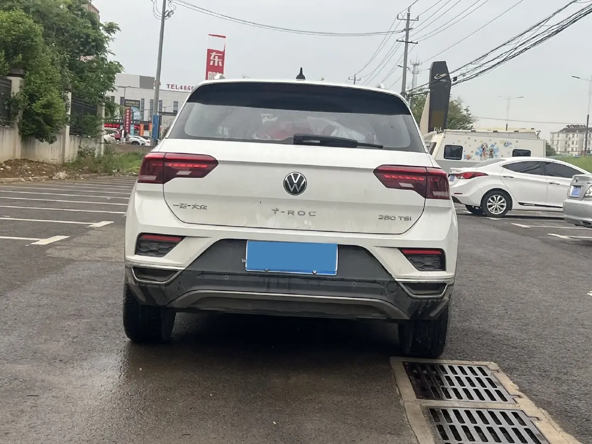 2022 Volkswagen T-Roc 1.4T 150HP L4 7DCT,autocango,china used car exporter,china ev exporter,chinese used car exporter,chinese used ev exporter
