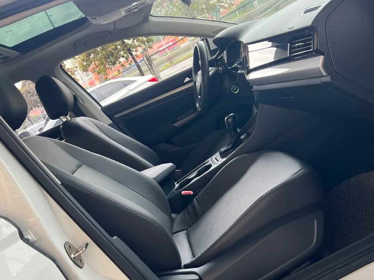 2021 Volkswagen Bora 1.5L 113HP L4 6AT,autocango,china used car exporter,china ev exporter,chinese used car exporter,chinese used ev exporter