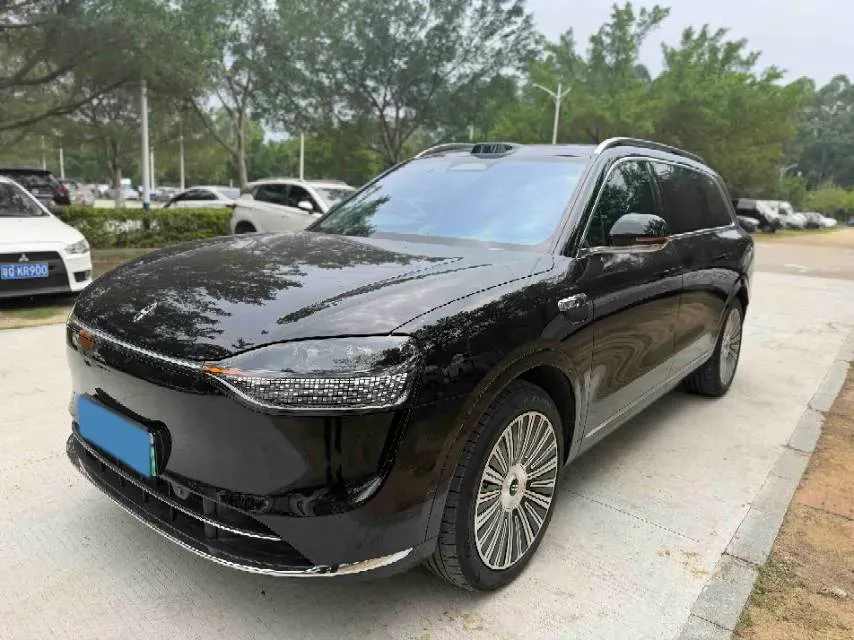 2025 AITO AITO M9 REEV 160HP REEV 52KWH,autocango,china used car exporter,china ev exporter,chinese used car exporter,chinese used ev exporter