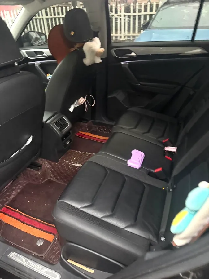 2019 Jeep Cherokee 2.0T 234HP L4 9AT,autocango,china used car exporter,china ev exporter,chinese used car exporter,chinese used ev exporter