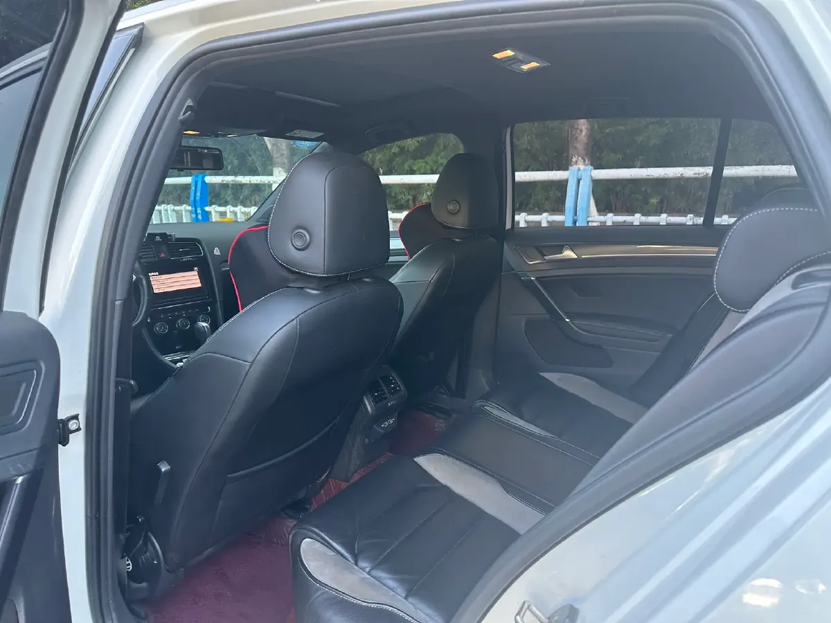 2019 BYD Song MAX 1.5T 160HP L4 6DCT PHEV 15.98KWH,autocango,china used car exporter,china ev exporter,chinese used car exporter,chinese used ev exporter