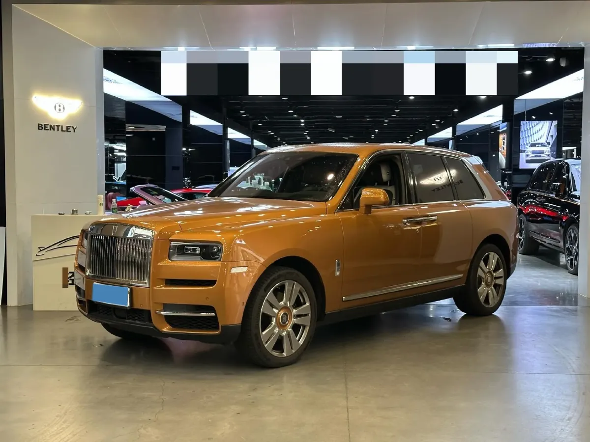 2018 Rolls-Royce Cullinan 6.7T 571HP V12 8AT,autocango,china used car exporter,china ev exporter,chinese used car exporter,chinese used ev exporter
