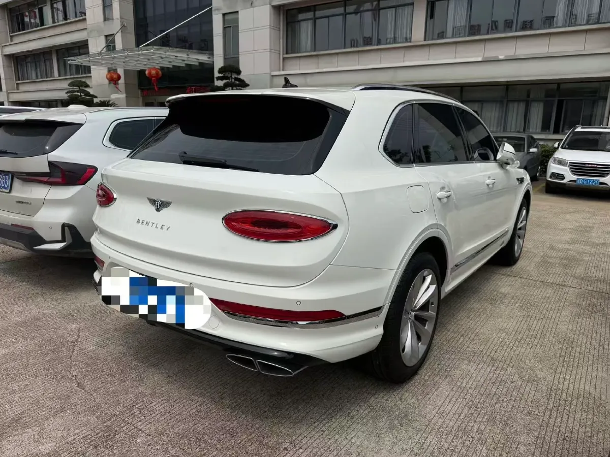 2021 Bentley Flying Spur 4.0T 550HP V8 8DCT,autocango,china used car exporter,china ev exporter,chinese used car exporter,chinese used ev exporter