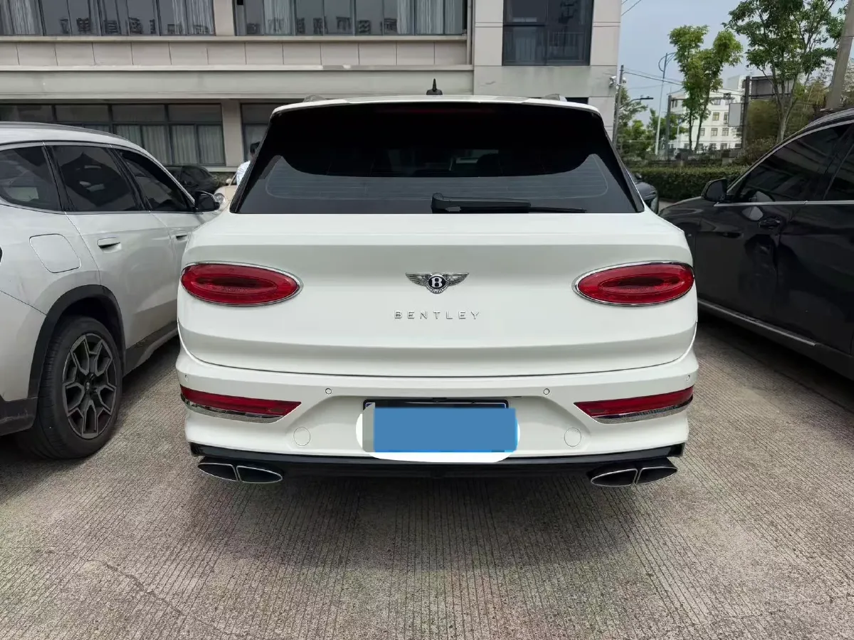 2021 Bentley Flying Spur 4.0T 550HP V8 8DCT,autocango,china used car exporter,china ev exporter,chinese used car exporter,chinese used ev exporter
