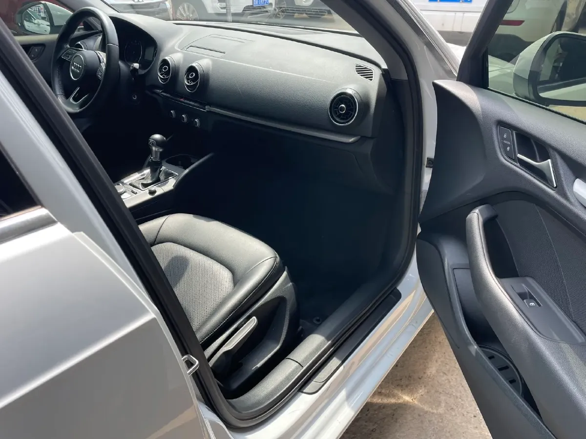 2020 Audi A3 1.4T 150HP L4 7DCT,autocango,china used car exporter,china ev exporter,chinese used car exporter,chinese used ev exporter