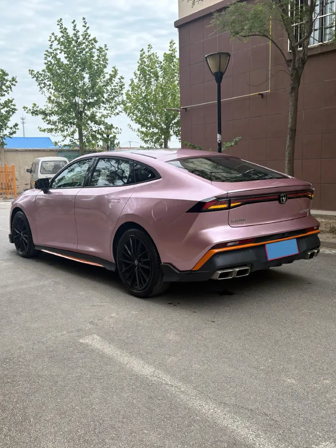 2024 ChangAn UNI-V 1.5T 188HP L4 7DCT,autocango,china used car exporter,china ev exporter,chinese used car exporter,chinese used ev exporter