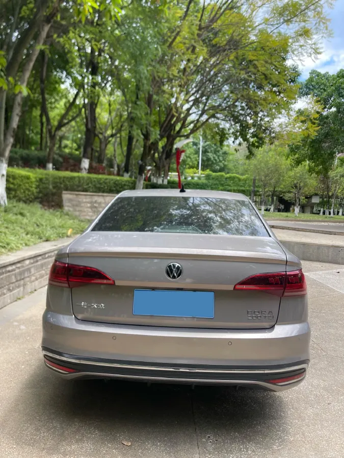 2023 Volkswagen Bora 1.2T 116HP L4 7DCT,autocango,china used car exporter,china ev exporter,chinese used car exporter,chinese used ev exporter