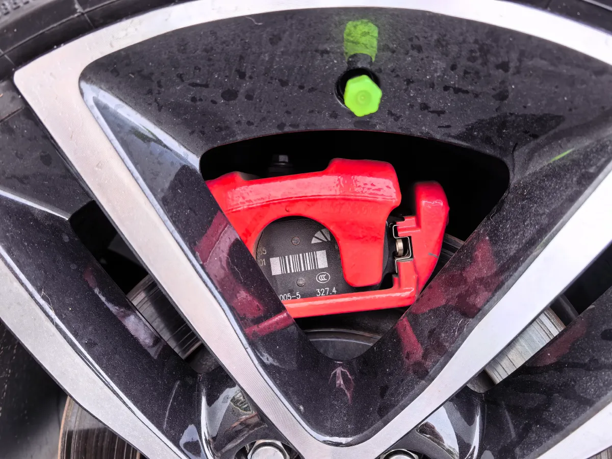 2025 AITO AITO M5 1.5T 152HP L4 REEV 42KWH,autocango,china used car exporter,china ev exporter,chinese used car exporter,chinese used ev exporter