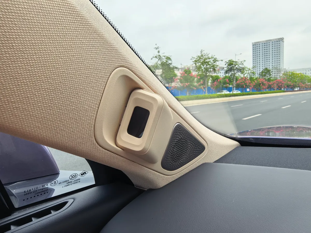 2025 AITO AITO M5 1.5T 152HP L4 REEV 42KWH,autocango,china used car exporter,china ev exporter,chinese used car exporter,chinese used ev exporter