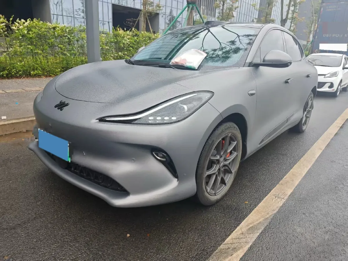 2025 IM LS6 BEV 75KWH,autocango,china used car exporter,china ev exporter,chinese used car exporter,chinese used ev exporter