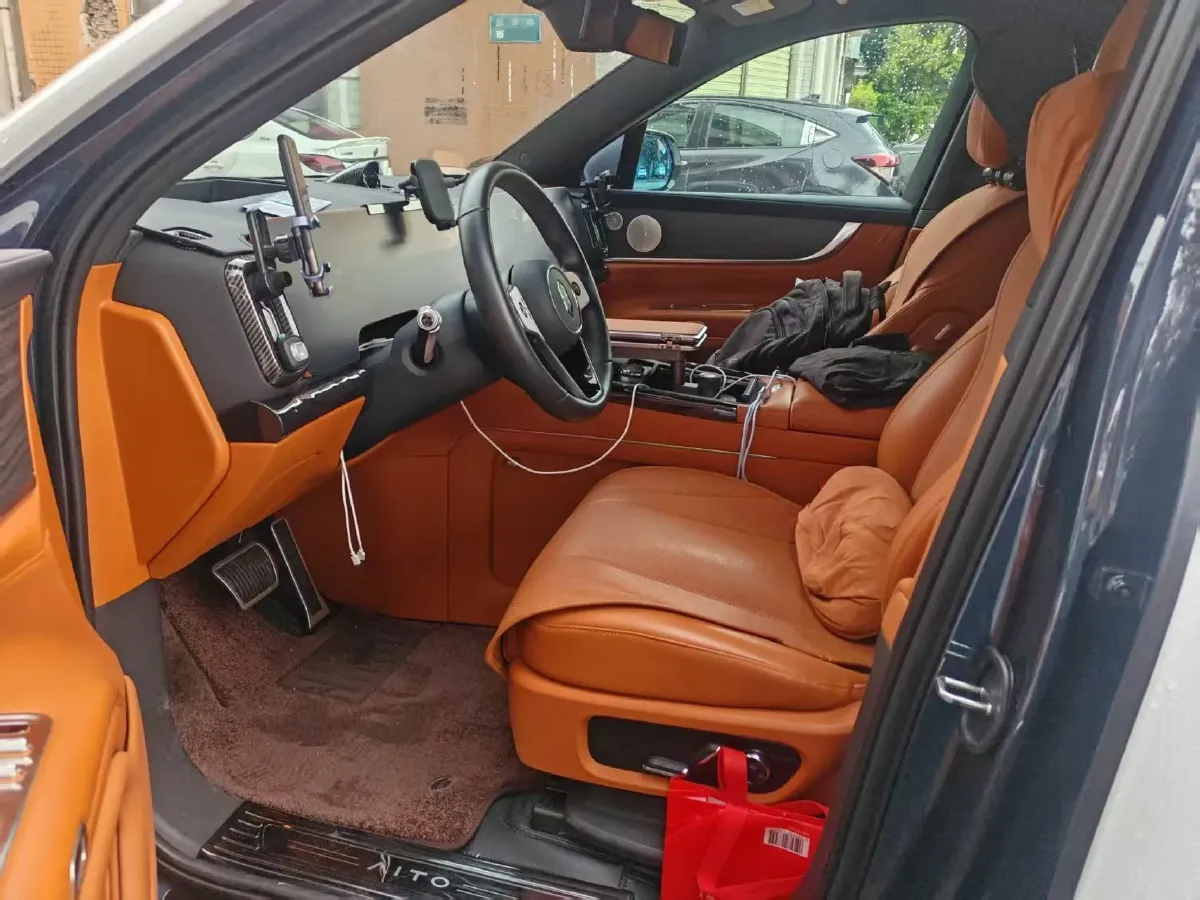 2024 HIMA AITO M9 1.5T 152HP L4 REEV 52KWH,autocango,china used car exporter,china ev exporter,chinese used car exporter,chinese used ev exporter