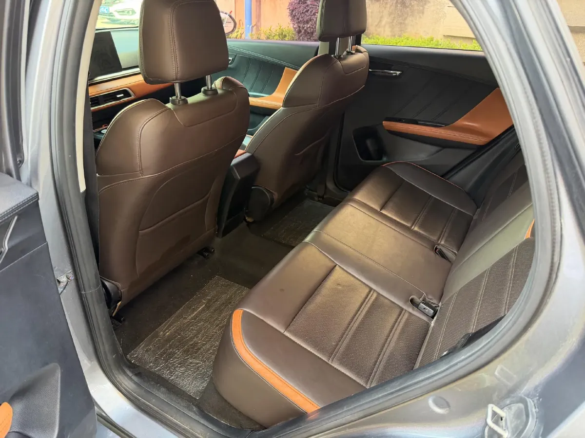 2021 Geely Azkarra 1.8T 184HP L4 7DCT,autocango,china used car exporter,china ev exporter,chinese used car exporter,chinese used ev exporter