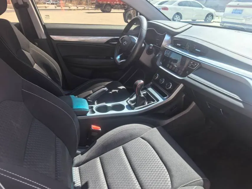 2019 Geely Emgrand 1.5L 109HP L4 5MT,autocango,china used car exporter,china ev exporter,chinese used car exporter,chinese used ev exporter