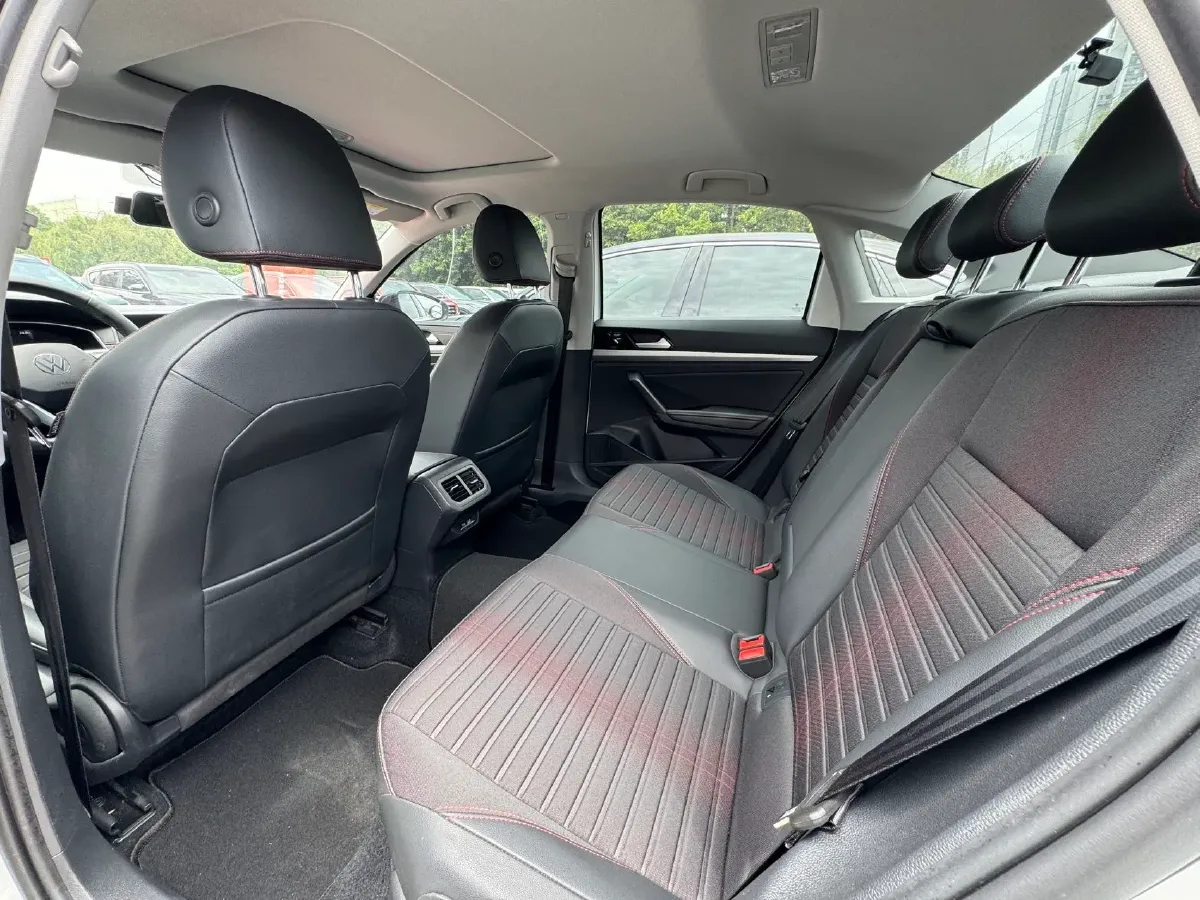 2023 Volkswagen Lavida 1.4T 150HP L4 7DCT,autocango,china used car exporter,china ev exporter,chinese used car exporter,chinese used ev exporter